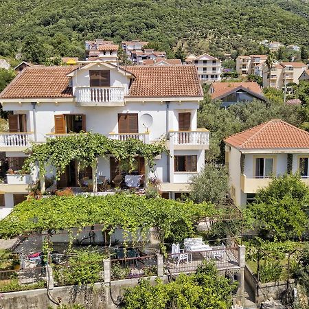 Apartments Sijerkovic Херцег-Нови Экстерьер фото